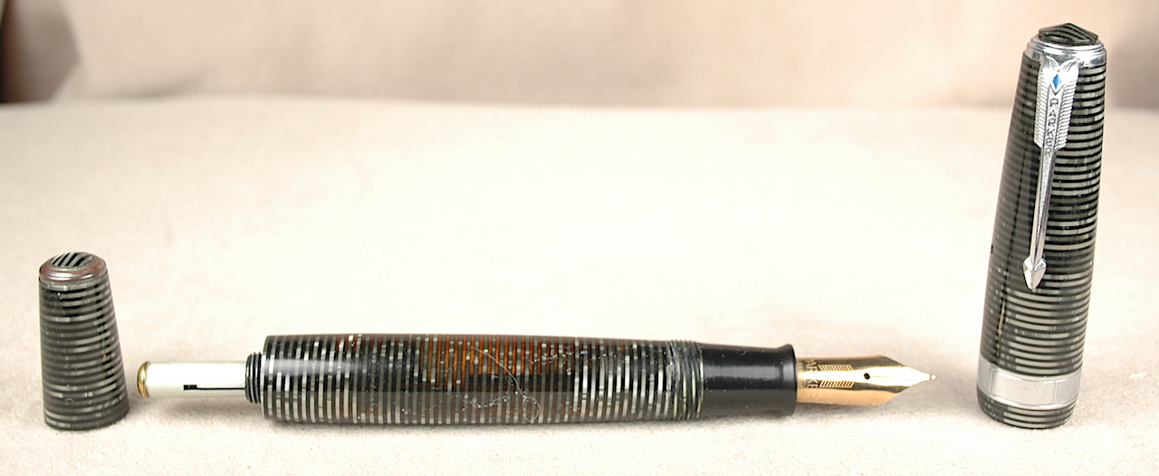 Vintage Pens: 4519: Parker: Vacumatic Maxima